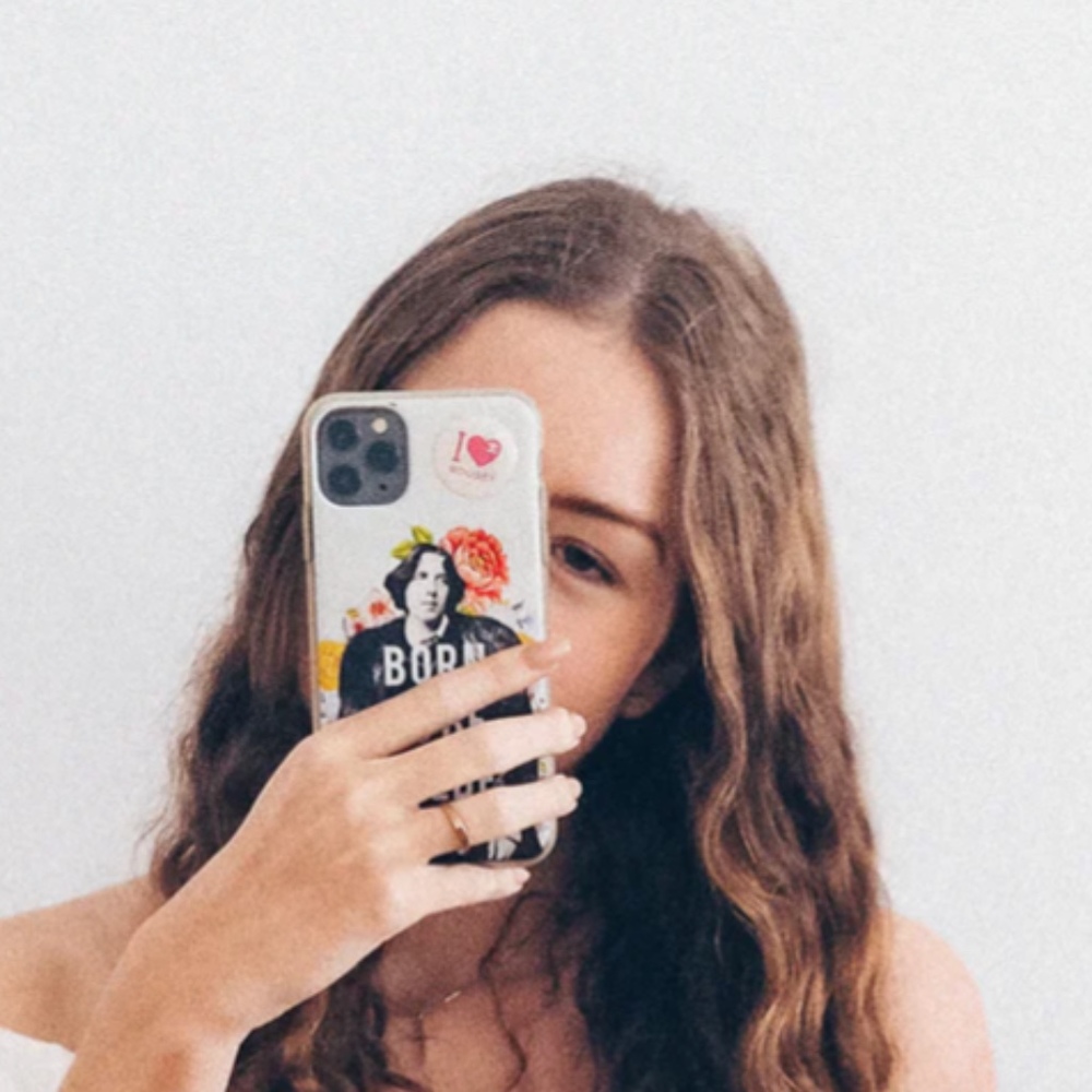 Meet your Posher, Dana